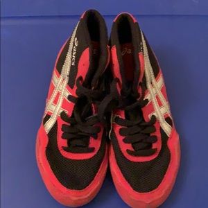 ASICs wrestling shoes